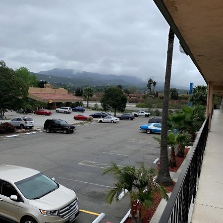 Americas Best Value Inn Thousand Oaks Εξωτερικό φωτογραφία