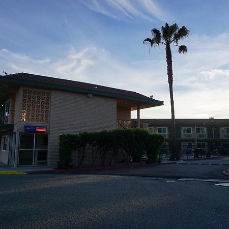 Americas Best Value Inn Thousand Oaks Εξωτερικό φωτογραφία