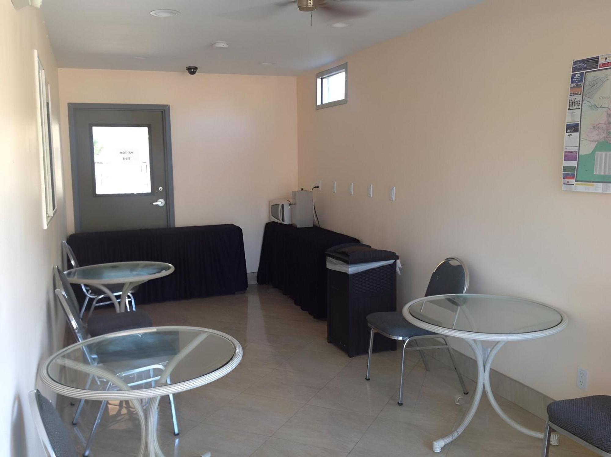 Americas Best Value Inn Thousand Oaks Εξωτερικό φωτογραφία