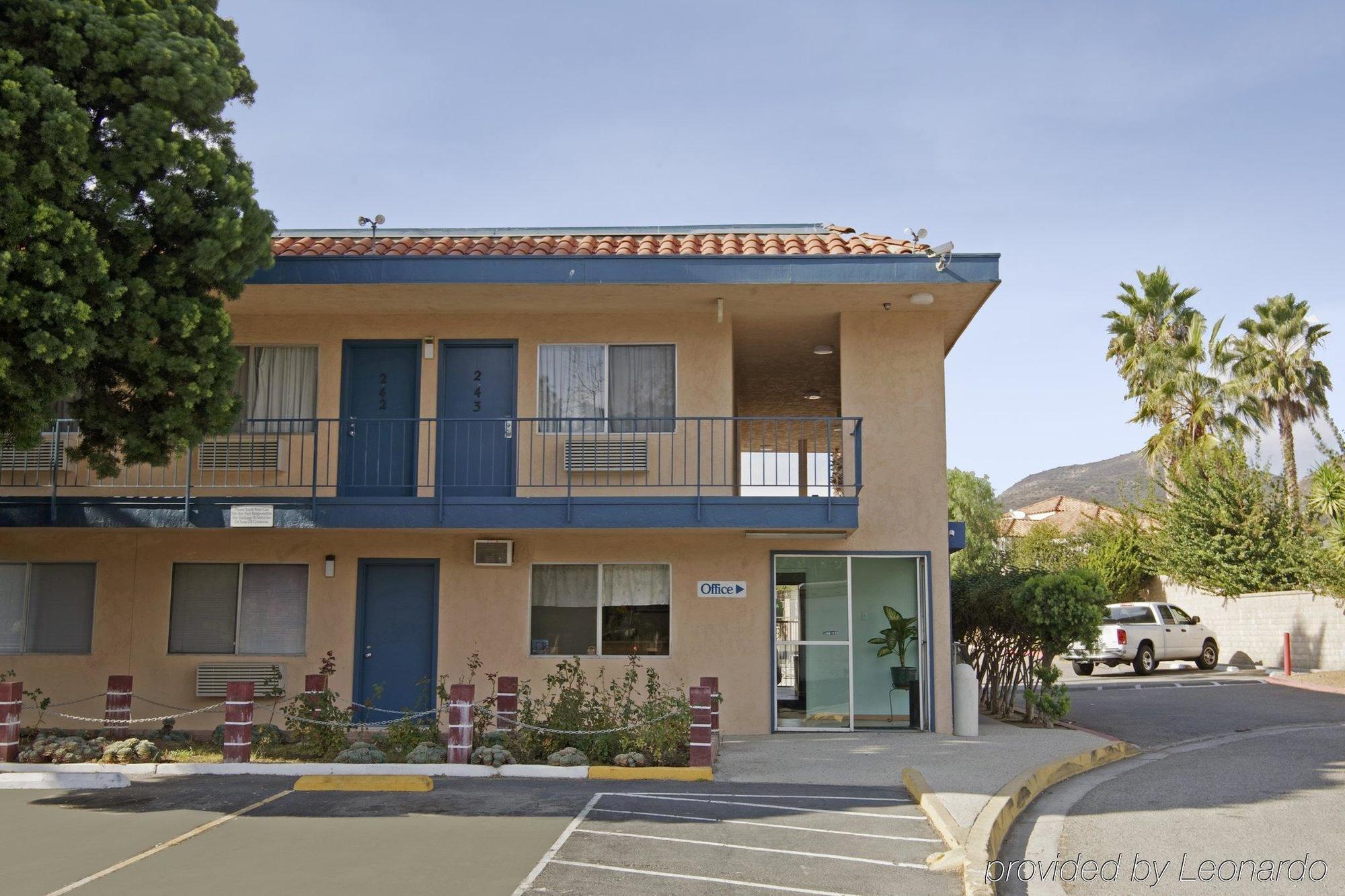 Americas Best Value Inn Thousand Oaks Εξωτερικό φωτογραφία