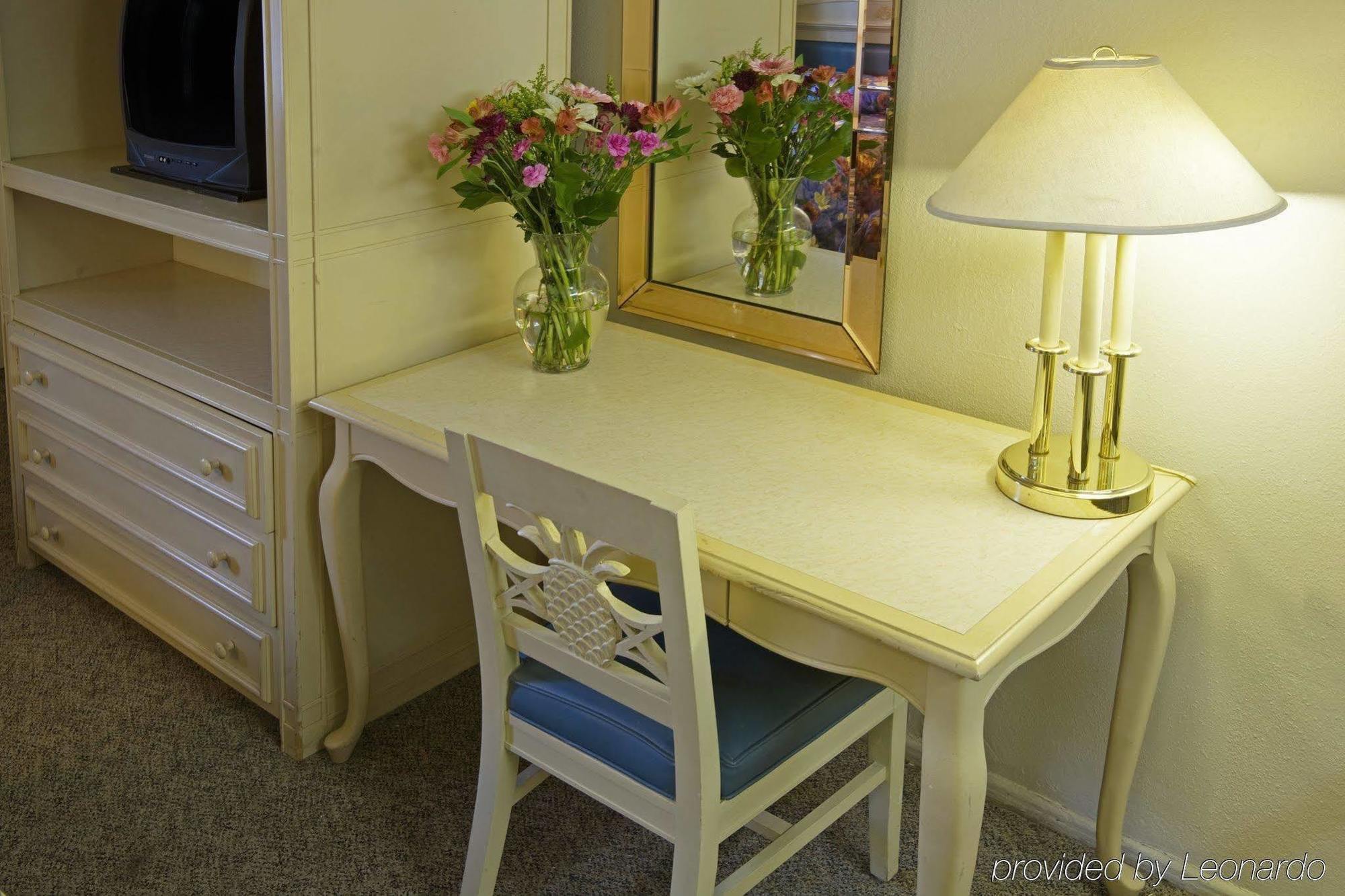 Americas Best Value Inn Thousand Oaks Εξωτερικό φωτογραφία
